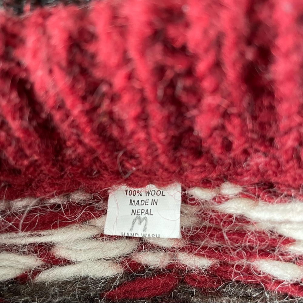 Nepal Womens Handmade 100% Wool Sweater Sz. M - Picture 4 of 6